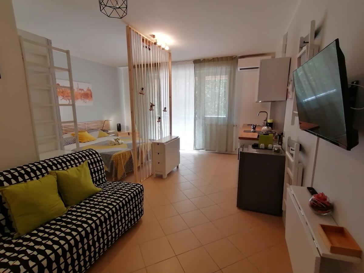 Area33 Guest House بولونيا المظهر الخارجي الصورة